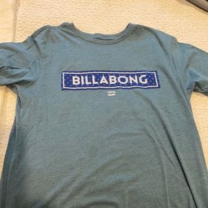 Billabong short sleeve T-shirt, size M